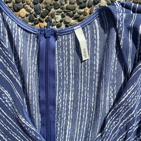 SAGE WRAP ROMPER - Picture 4 of 6